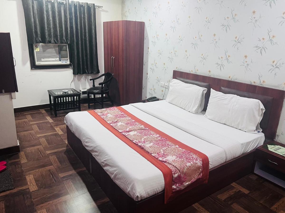 Hotel Cozy Cave Delhi Aiport New Delhi Exterior photo