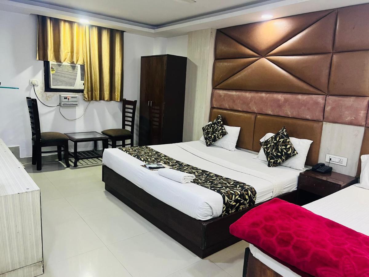 Hotel Cozy Cave Delhi Aiport New Delhi Exterior photo