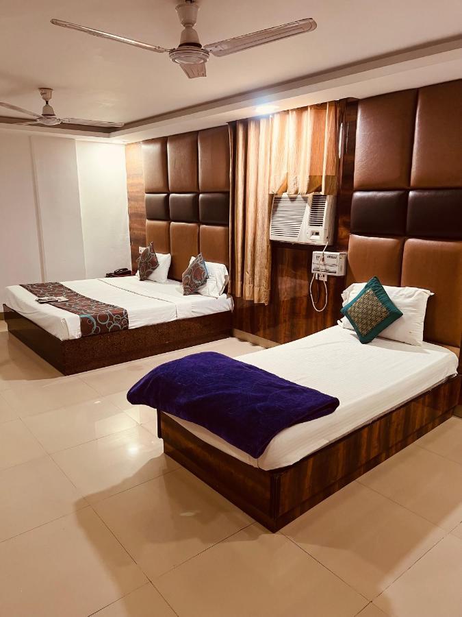 Hotel Cozy Cave Delhi Aiport New Delhi Exterior photo